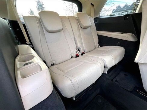 Used 2020 Mercedes-Benz GLS 450 4MATIC image 29