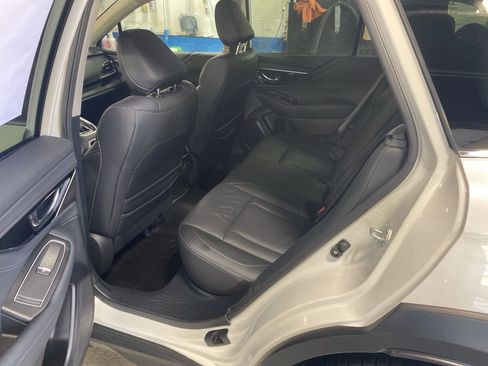 Used 2023 Subaru Outback Limited AWD/4WD image 17