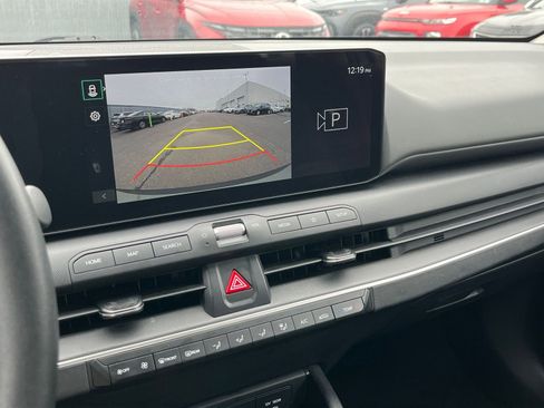 Used 2025 Kia K4 LXS image 20