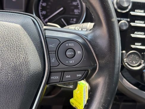 Used 2019 Toyota Camry SE FWD image 26