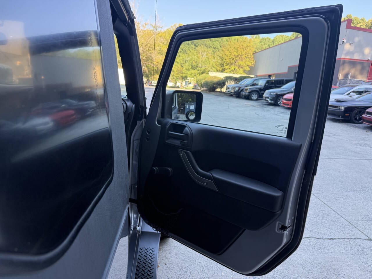 Used 2015 Jeep Wrangler Sport AWD/4WD image 33