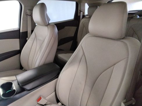 Used 2018 Lincoln MKX Reserve w/ Driver Assistance Package image 34