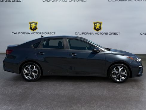 Used 2021 Kia Forte LXS FWD image 6