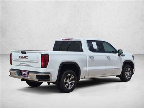 Used 2025 GMC Sierra 1500 SLT RWD image 5