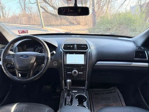 Used 2017 Ford Explorer Sport w/ Equipment Group 401A image 23