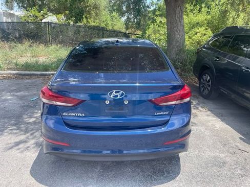 Used 2017 Hyundai Elantra Limited FWD image 6