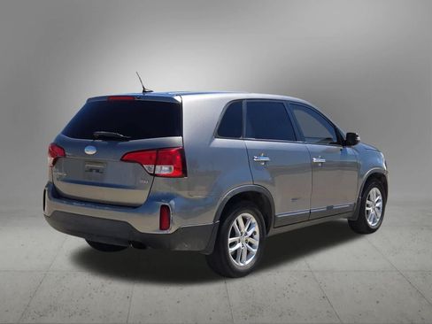Used 2015 Kia Sorento LX FWD image 6