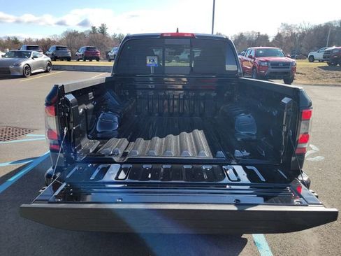 New 2025 Nissan Frontier PRO-4X image 7