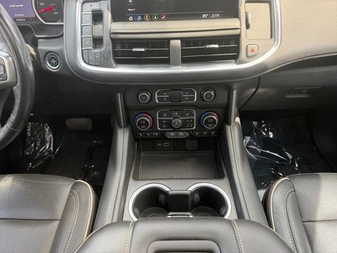 Used 2021 Chevrolet Tahoe Premier w/ Premium Package AWD/4WD image 19