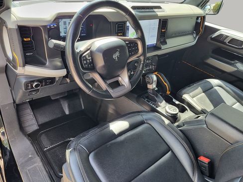Used 2023 Ford Bronco Badlands AWD/4WD image 16
