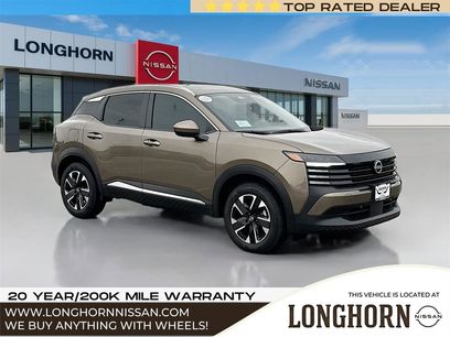 New 2025 Nissan Kicks SV w/ SV Premium Package