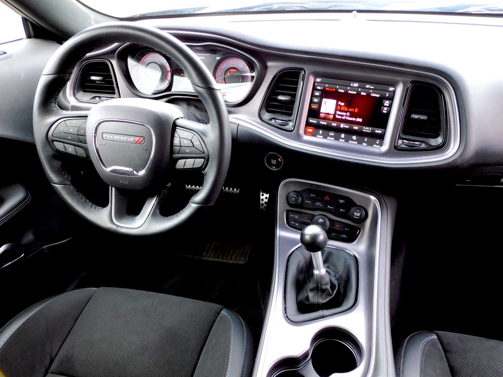 Used 2018 Dodge Challenger R/T Scat Pack RWD image 10
