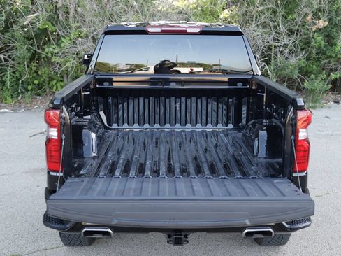Used 2023 Chevrolet Silverado 1500 Custom Trail Boss w/ LPO, Dark Essentials Package AWD/4WD image 26