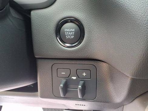 New 2026 Toyota Tundra Limited AWD/4WD image 12