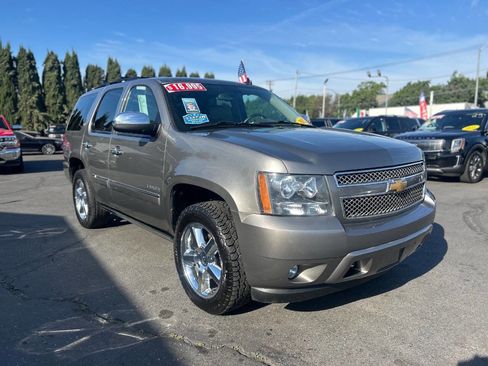 Used 2012 Chevrolet Tahoe LTZ image 1