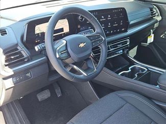 New 2026 Chevrolet Traverse LT w/ Sun and Wheel Package video 3