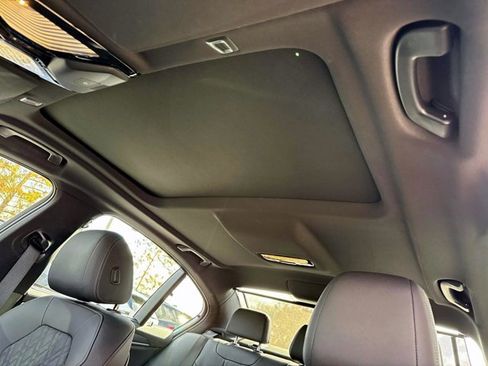 Certified 2023 BMW 530i 530i w/ Convenience Package image 21