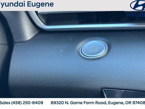 Used 2023 Hyundai Elantra SEL image 26