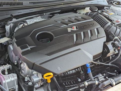 New 2025 Hyundai Elantra N image 13