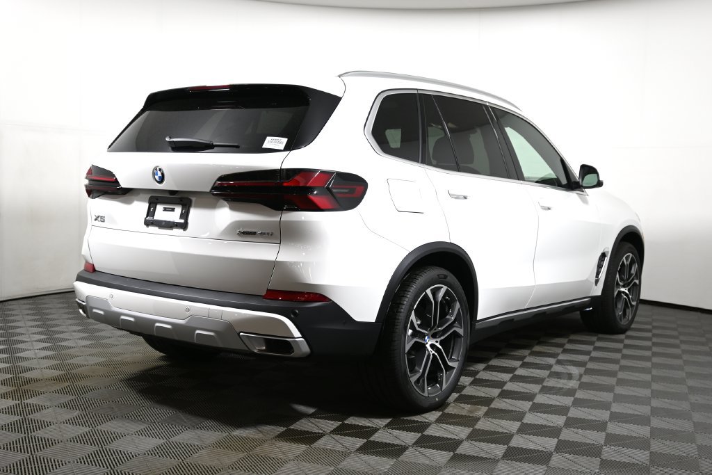 Used 2026 BMW X5 xDrive40i w/ Climate Comfort Package AWD/4WD image 7