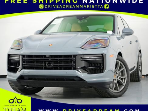 Used 2024 Porsche Cayenne Turbo image 1