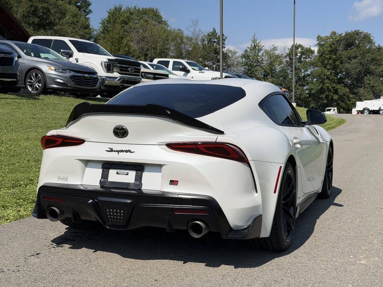Used 2021 Toyota Supra RWD image 5
