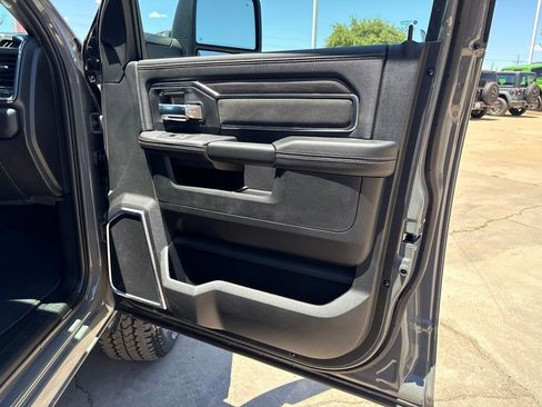 New 2026 RAM 2500 Laramie AWD/4WD image 25