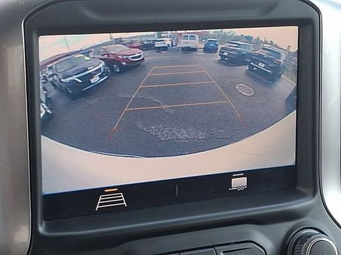 Used 2020 Chevrolet Silverado 1500 RST AWD/4WD image 17