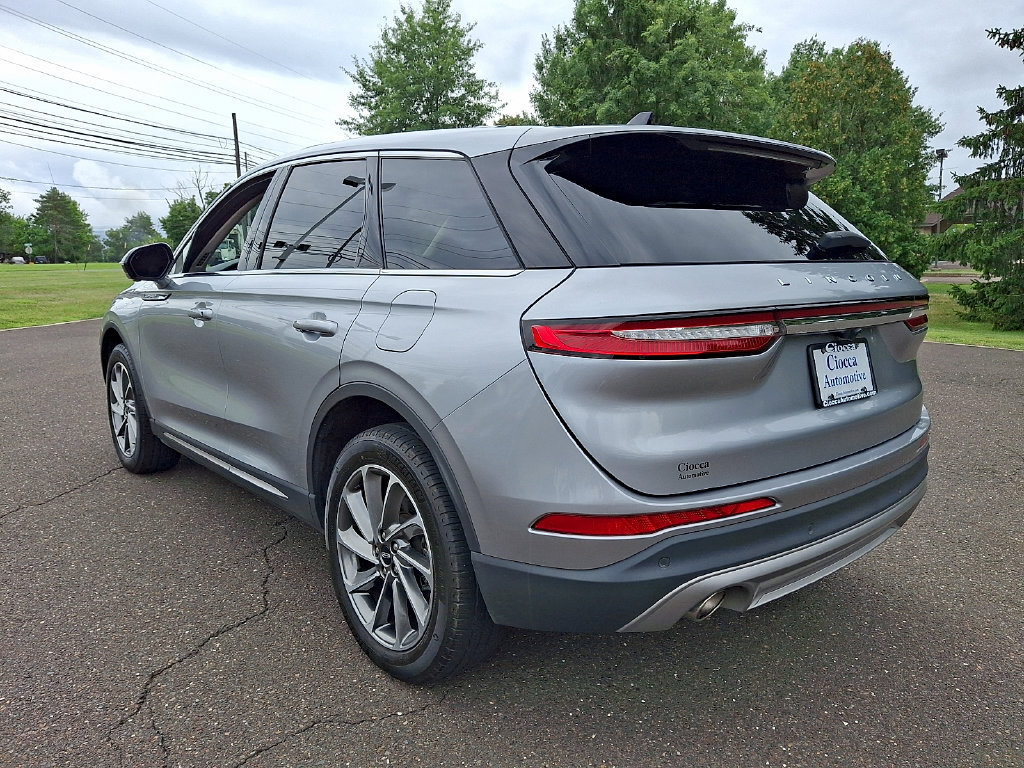 Used 2023 Lincoln Corsair AWD w/ Equipment Group 101A image 7