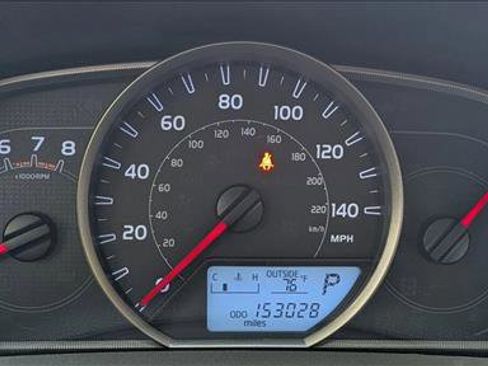 Used 2014 Toyota RAV4 XLE AWD/4WD image 11