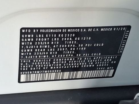 New 2026 Volkswagen Tiguan SE image 10