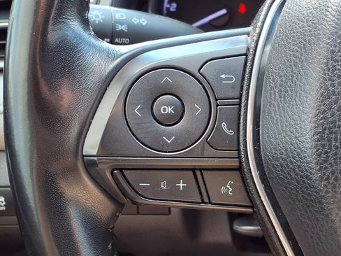 Used 2019 Toyota Camry SE FWD image 28