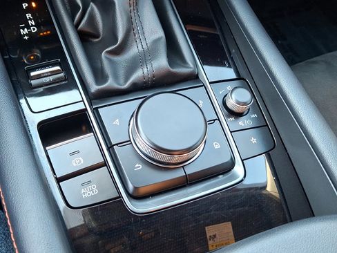 Used 2024 MAZDA MAZDA3 s image 26