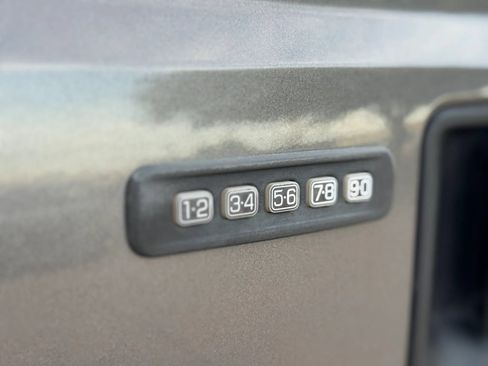 Used 2014 Ford F250 XLT w/ XLT Value Package AWD/4WD image 46