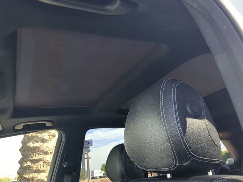Used 2015 Mercedes-Benz ML 350 4MATIC image 6