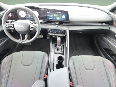 Certified 2025 Hyundai Elantra N Line FWD image 23