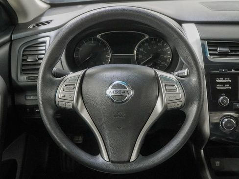 Used 2015 Nissan Altima 2.5 S w/ Power Driver Seat Package FWD image 22
