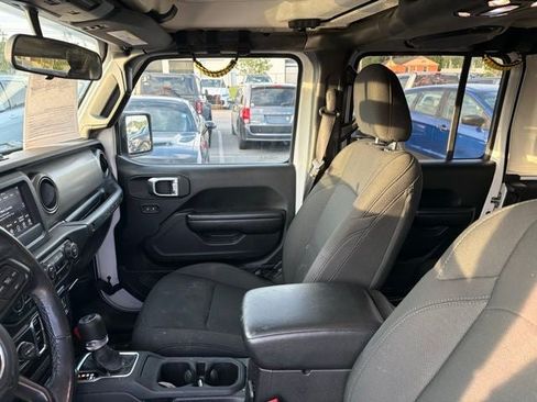 Used 2020 Jeep Wrangler Unlimited Sport S AWD/4WD image 15