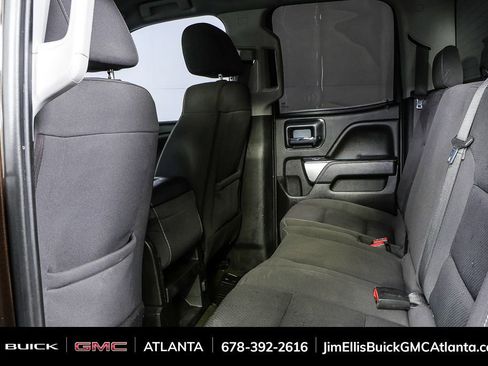 Used 2018 Chevrolet Silverado 1500 LT w/ All Star Edition image 16