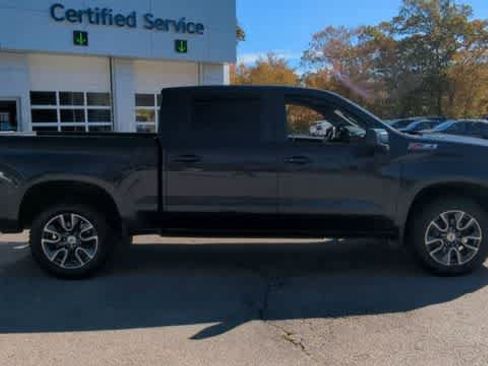 Certified 2022 Chevrolet Silverado 1500 RST image 9