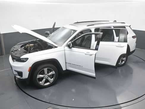 Used 2021 Jeep Grand Cherokee L Limited RWD image 69