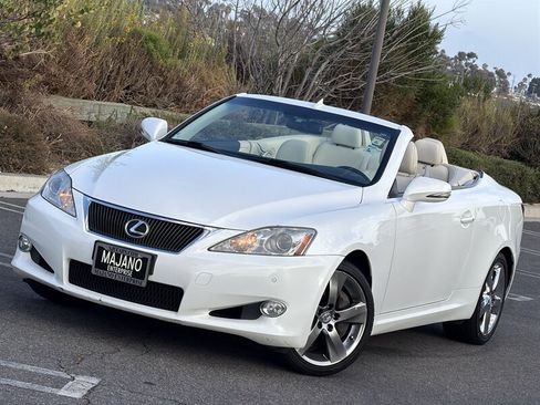 Used 2010 Lexus IS 350C RWD image 1