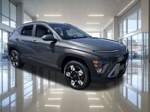 Certified 2024 Hyundai Kona SEL AWD/4WD image 2