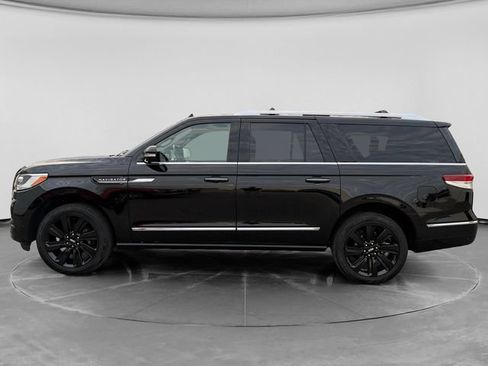 Used 2024 Lincoln Navigator L Reserve AWD/4WD image 6