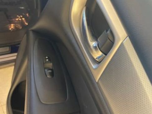 Used 2020 Nissan Pathfinder SL FWD image 15