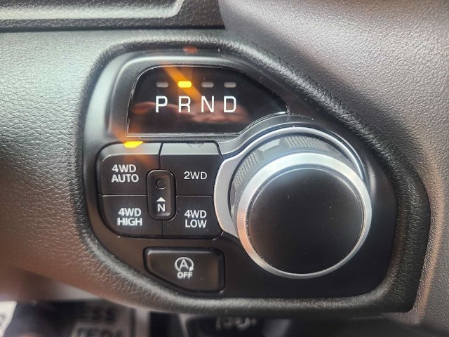 Used 2022 RAM 1500 Big Horn AWD/4WD image 30