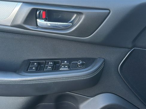 Used 2018 Subaru Outback 2.5i Premium image 22