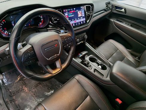 Used 2024 Dodge Durango GT RWD image 7