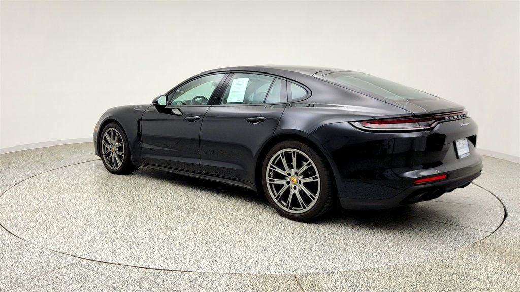 Used 2023 Porsche Panamera w/ Premium Package RWD image 7