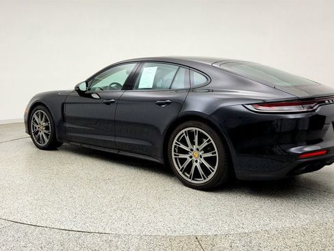 Used 2023 Porsche Panamera w/ Premium Package RWD image 7